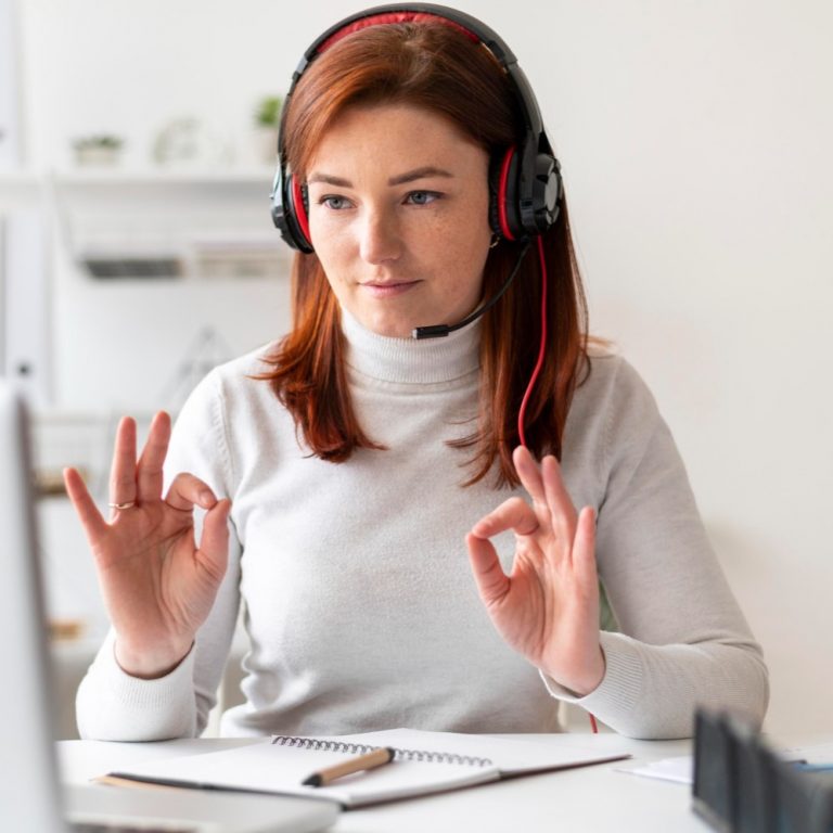 Tłumacz migowy online